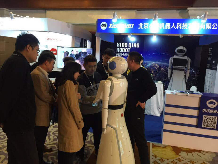 小乔机器人助力中国药品流通行业智能化